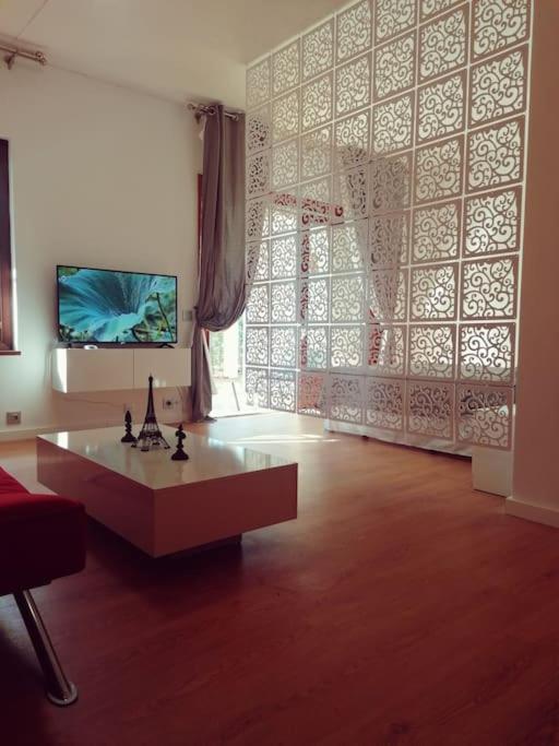 Studio Paris Apartment Estepona Exterior photo