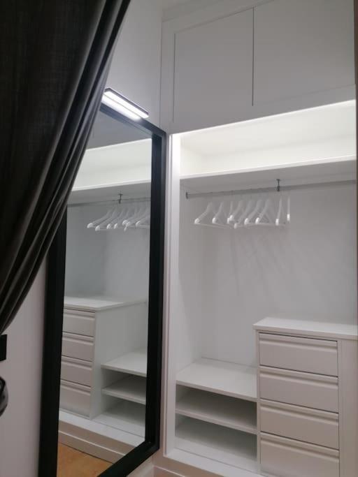 Studio Paris Apartment Estepona Exterior photo